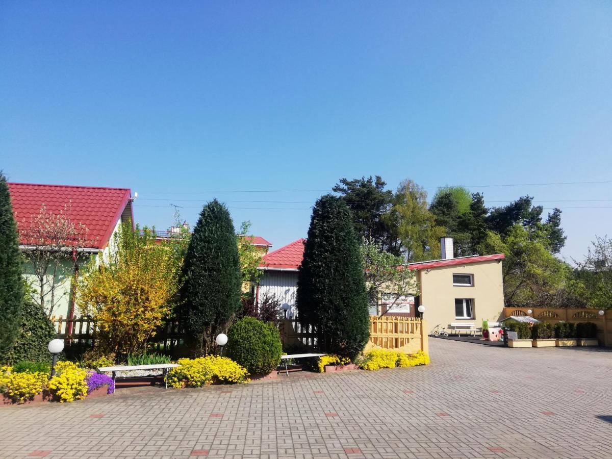 Noclegi I Restauracja Gracja Белхатув Экстерьер фото
