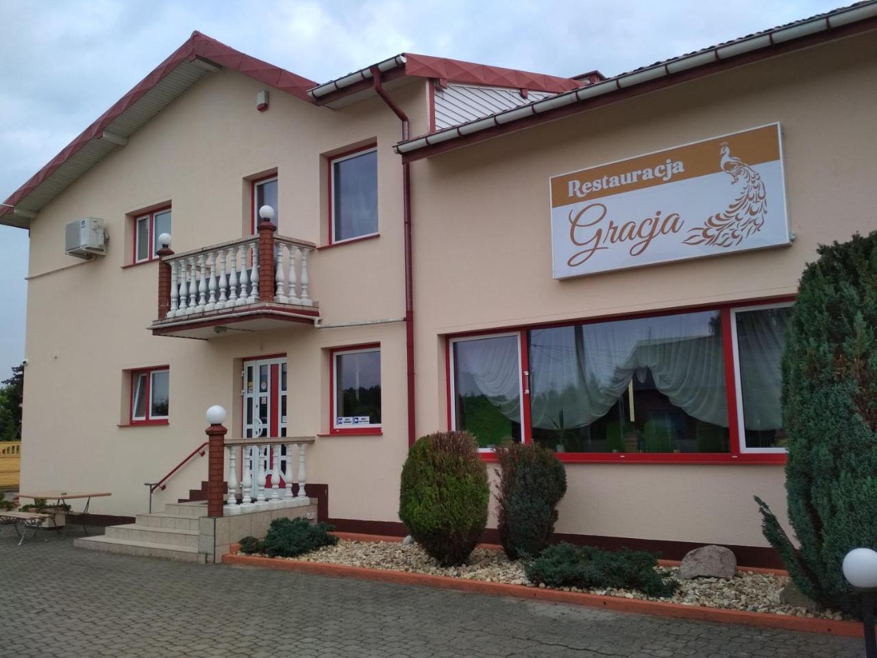 Noclegi I Restauracja Gracja Белхатув Экстерьер фото